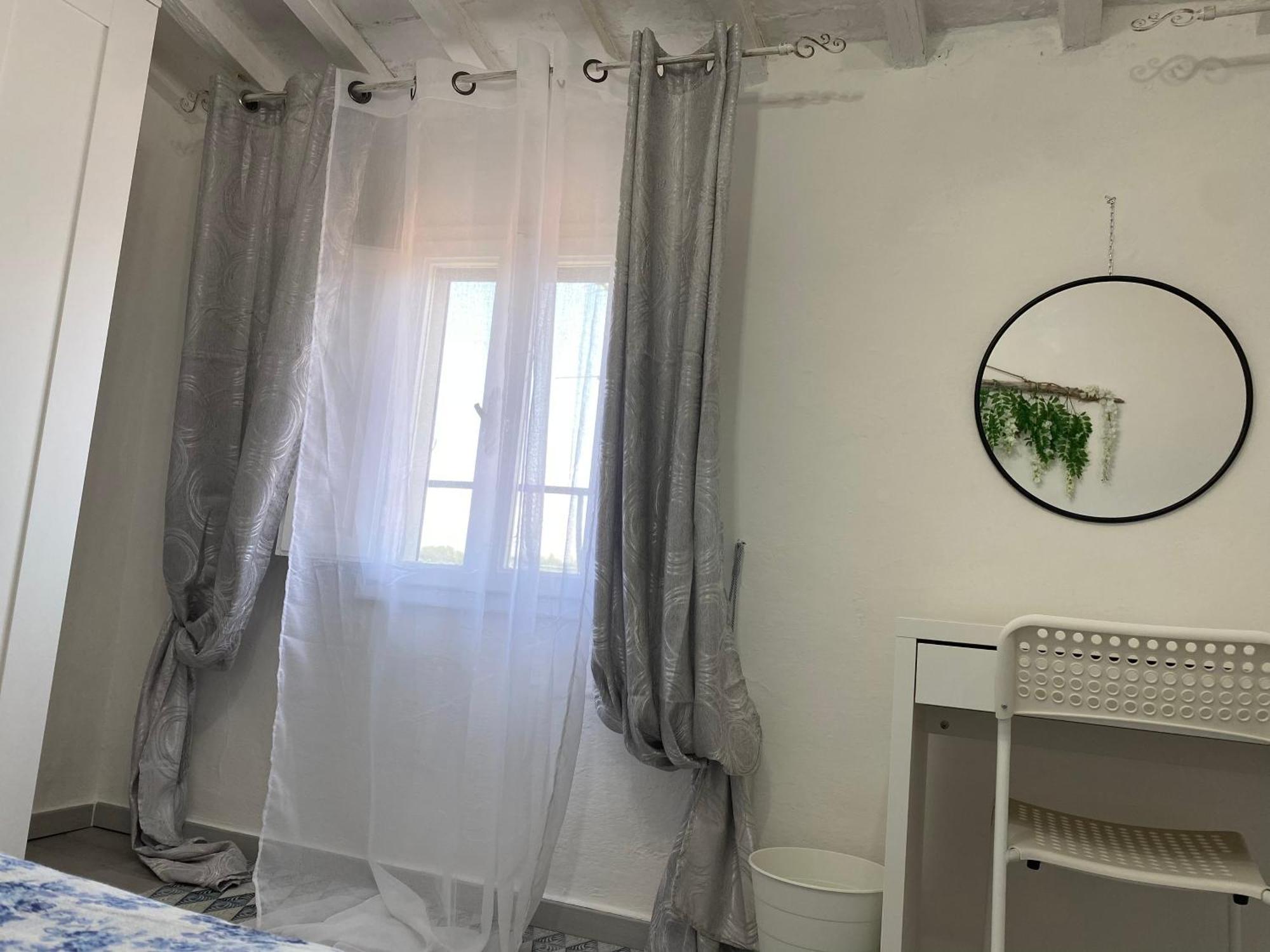 La Petite Maison Usigliano Exteriör bild